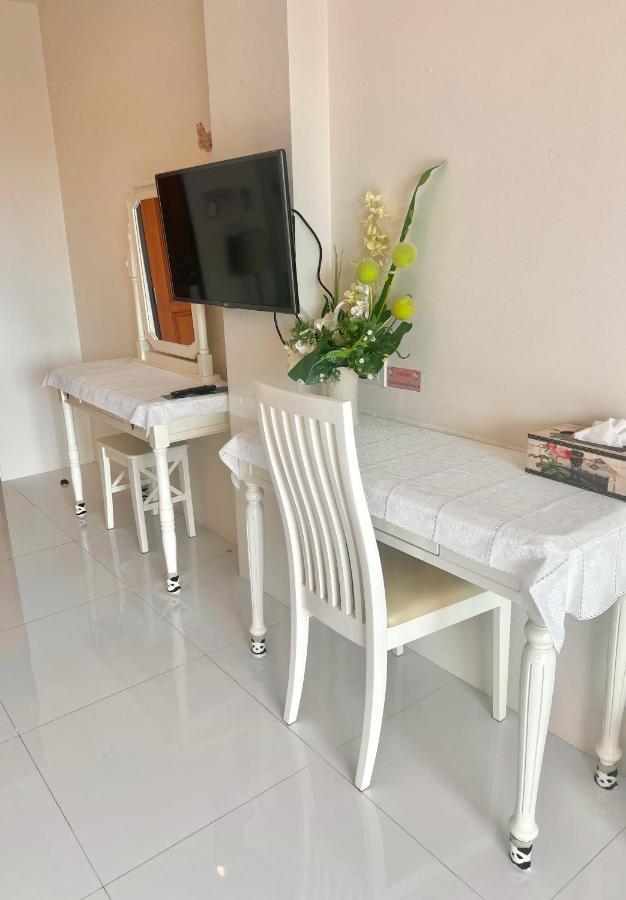 Js Residence Krabi Bagian luar foto