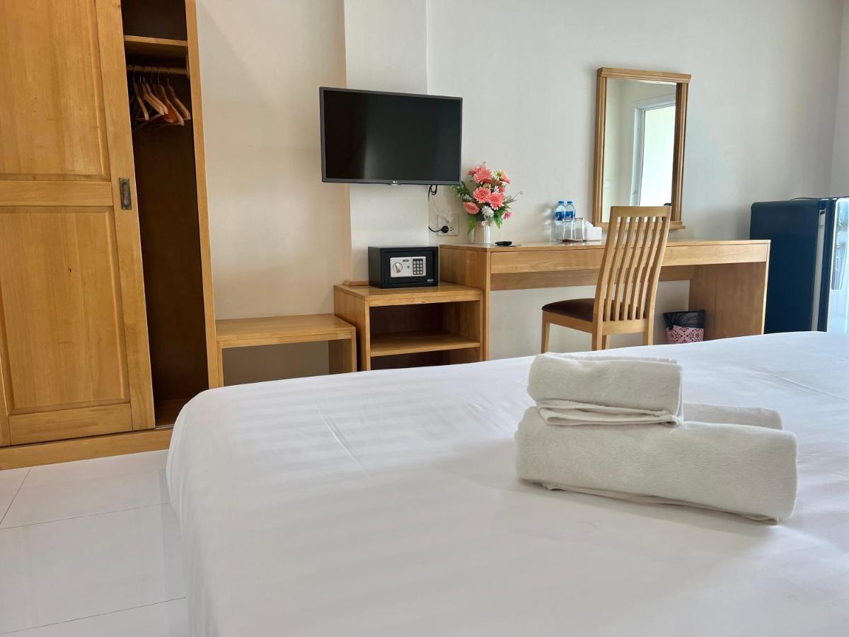 Js Residence Krabi Bagian luar foto