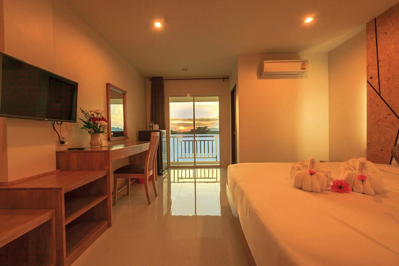 Js Residence Krabi Bagian luar foto