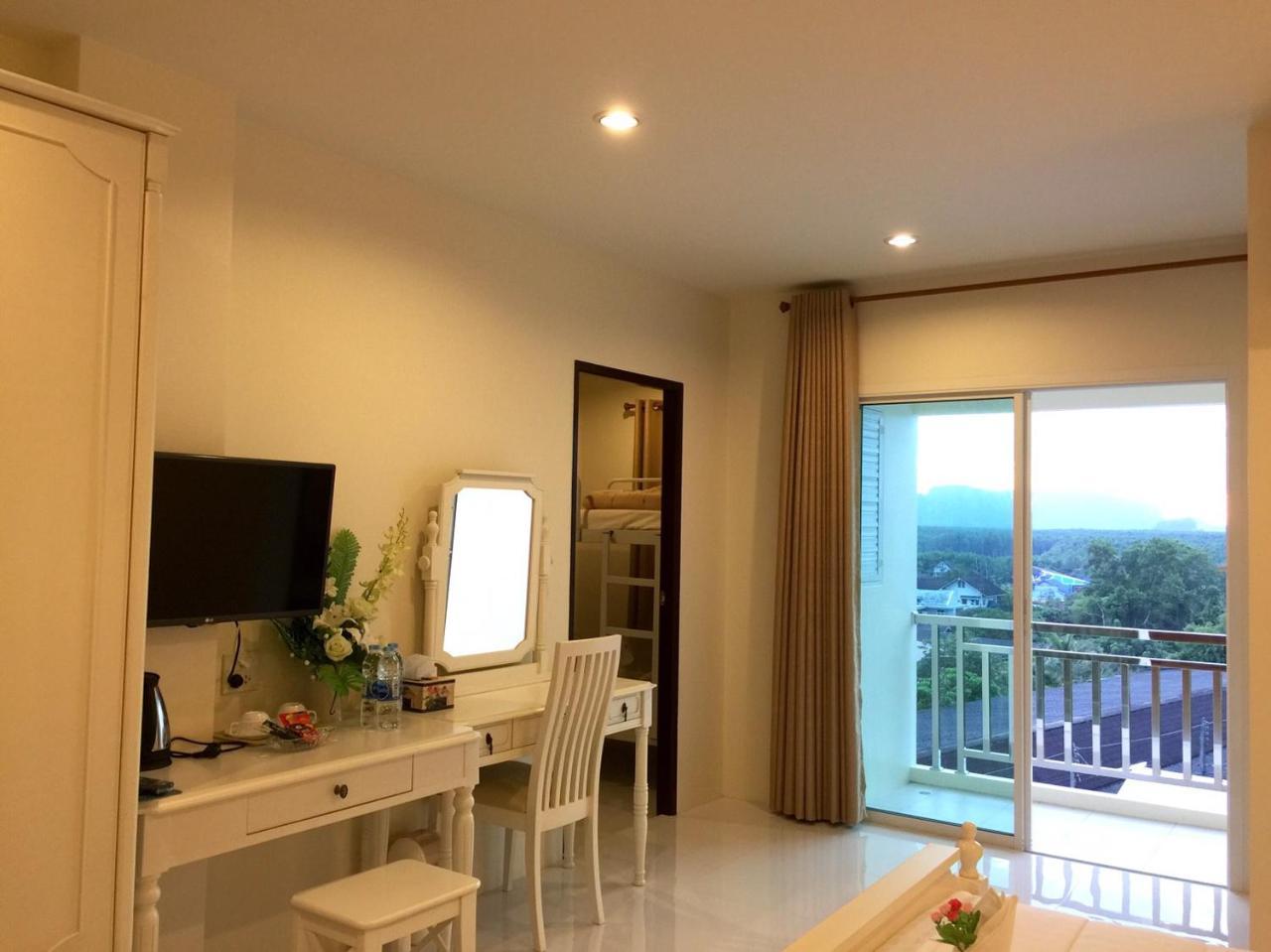 Js Residence Krabi Bagian luar foto