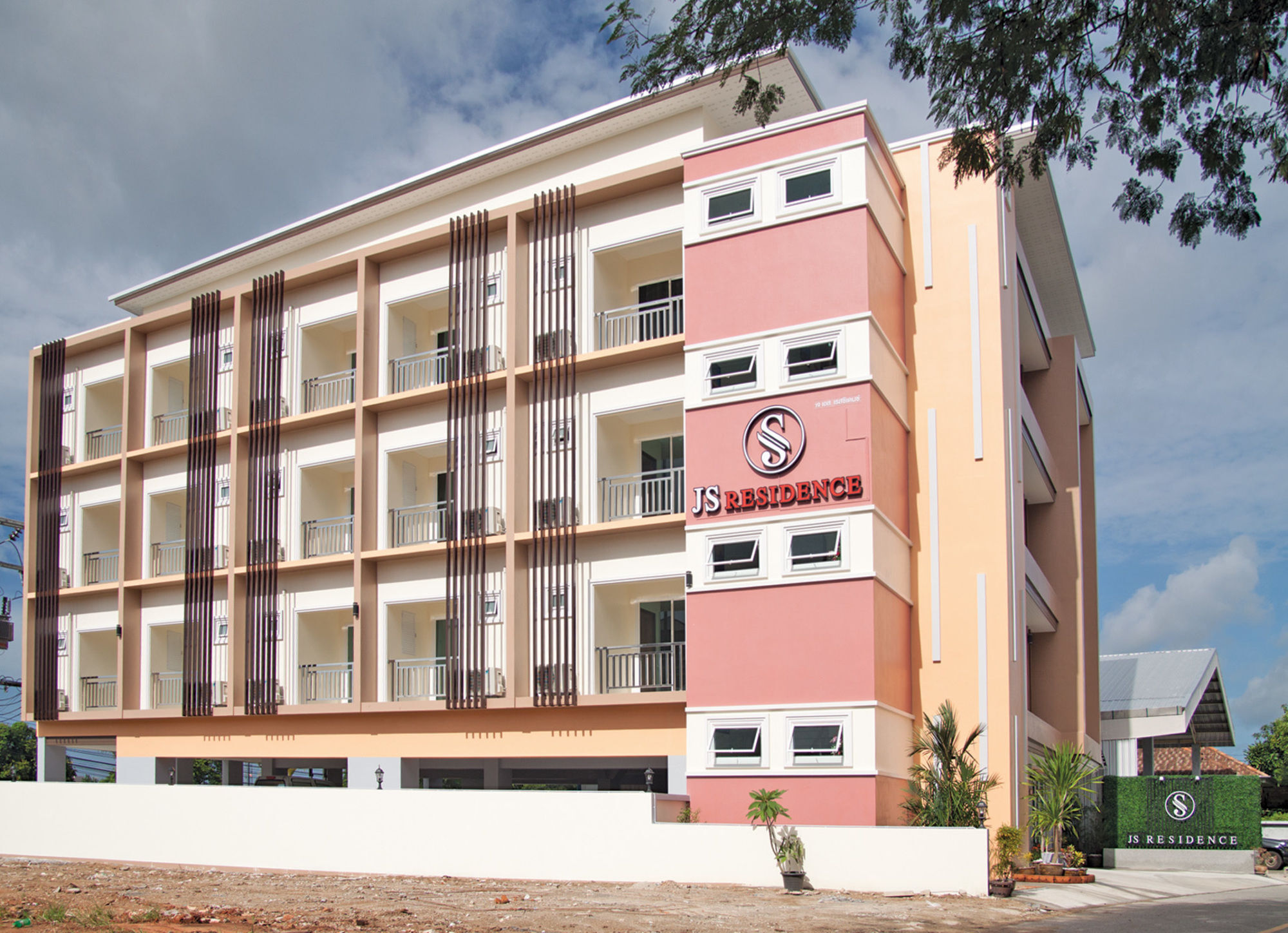 Js Residence Krabi Bagian luar foto